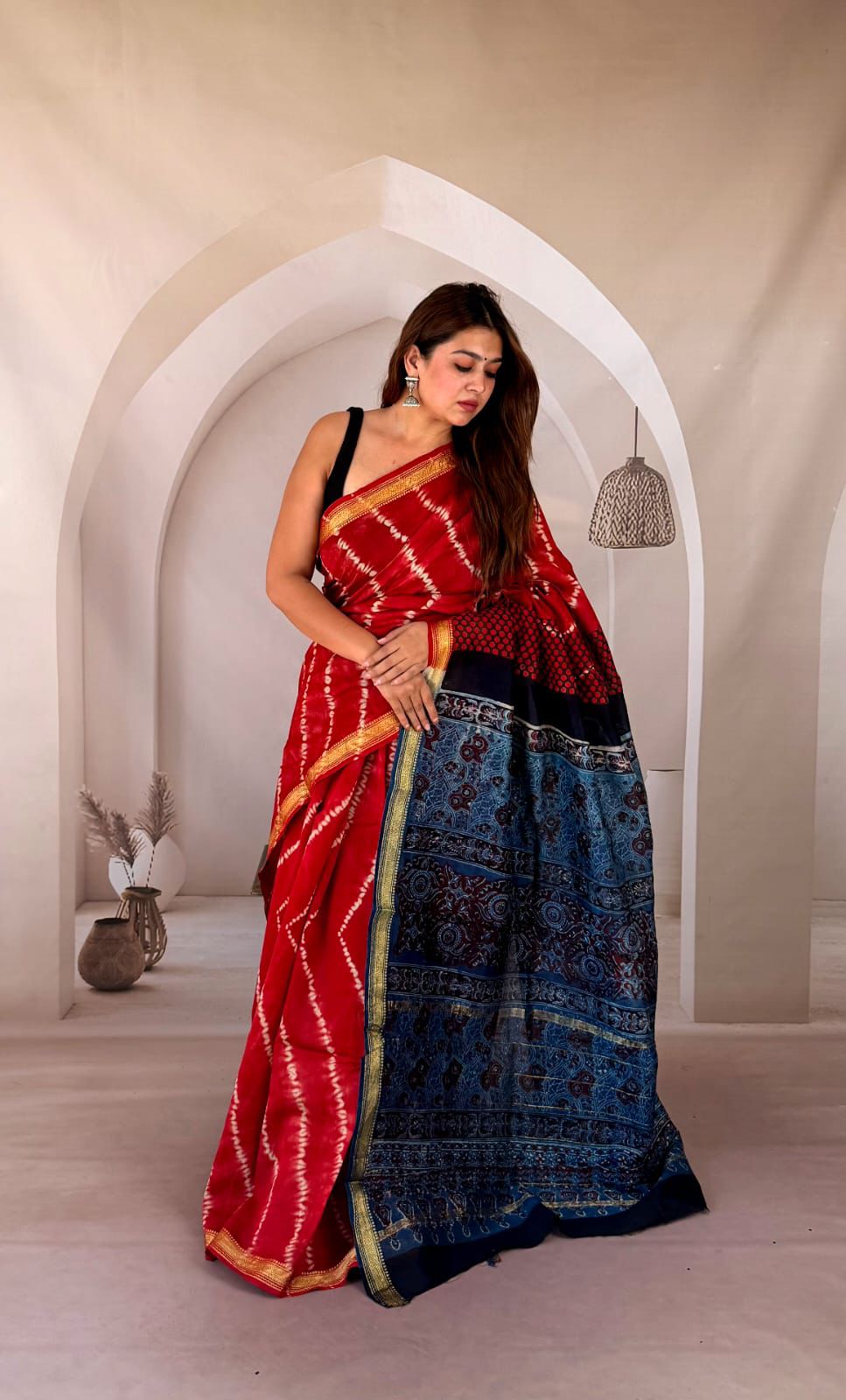 Madder Red Maheshwari Silk Handblock Printed Saree with Zigzag Design – Wholesale Silk Saree from India